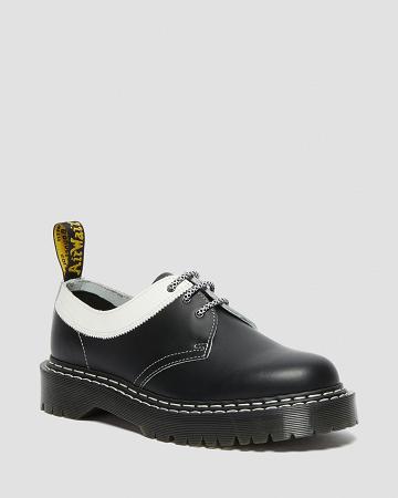 Black / White Men's Dr Martens 1461 Bex Smooth Contrast Leather Oxfords Shoes | CA 584QMA